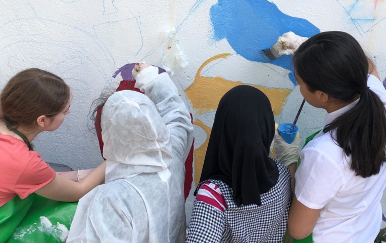 Painting the Generations United mural